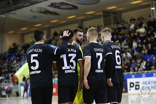 «ФАКЕЛ ЯМАЛ» сыграет с «Тюмень-д» в 1/8 финала плей-офф